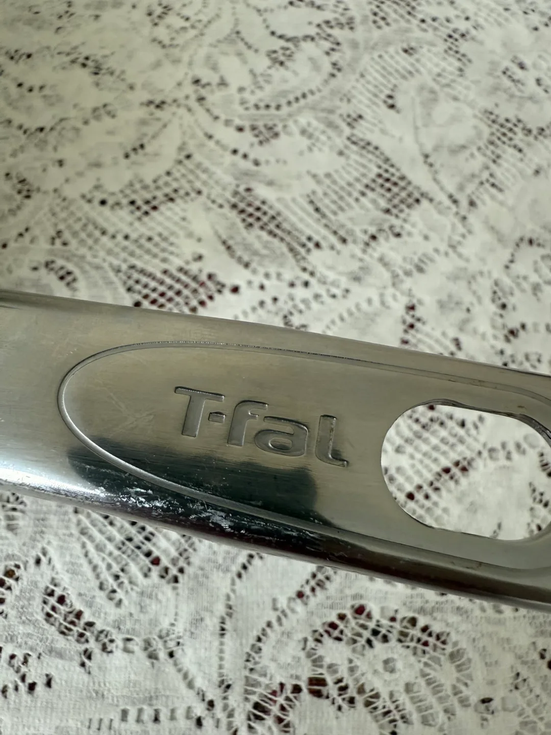 💚T-fal Stainless Steel Saucepan: Good quality & condition image indicator(2)