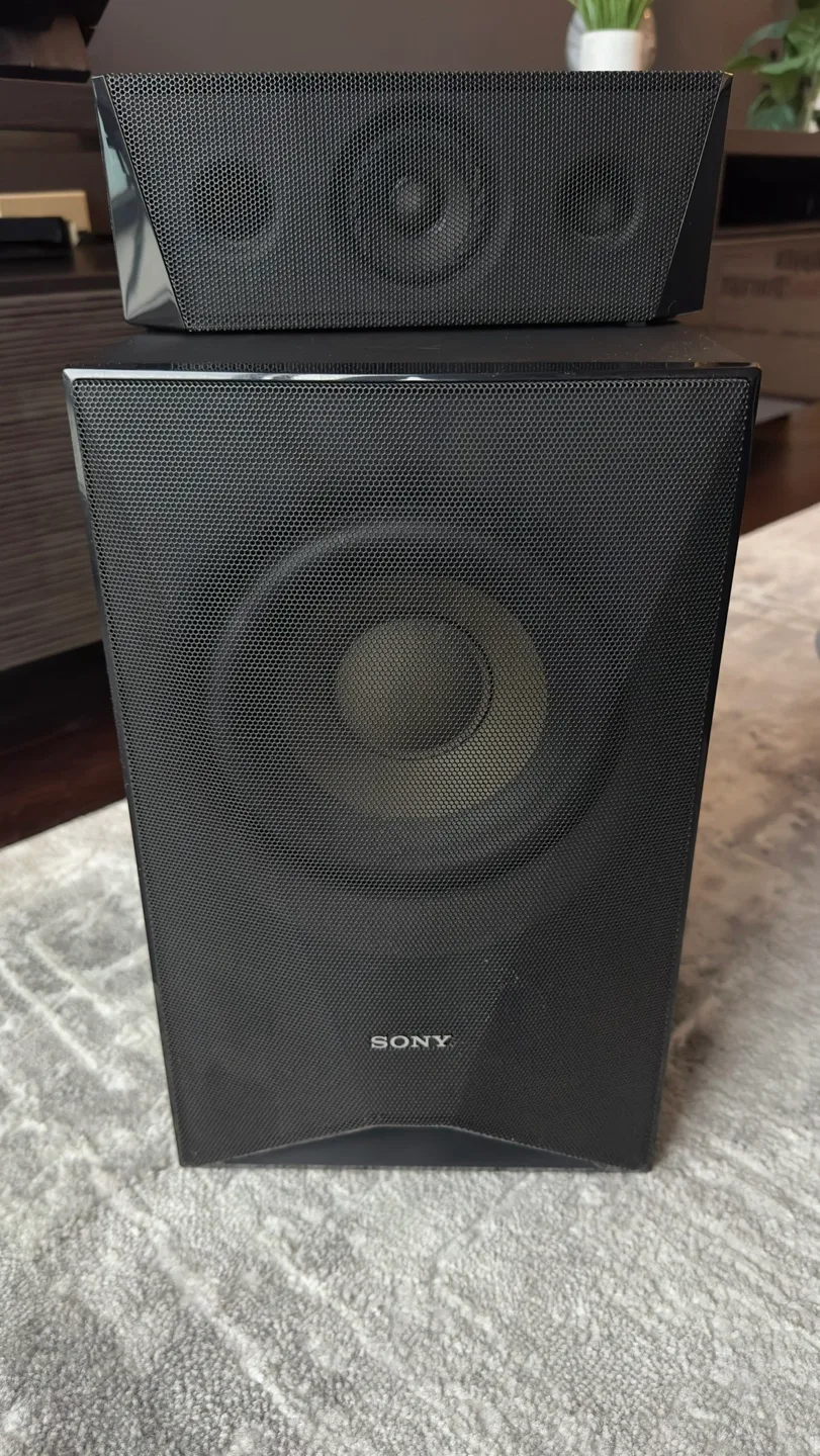 Sony BDV-E3100 5.1 Channel 3D Blu-ray Disc Home Theater System image indicator(4)