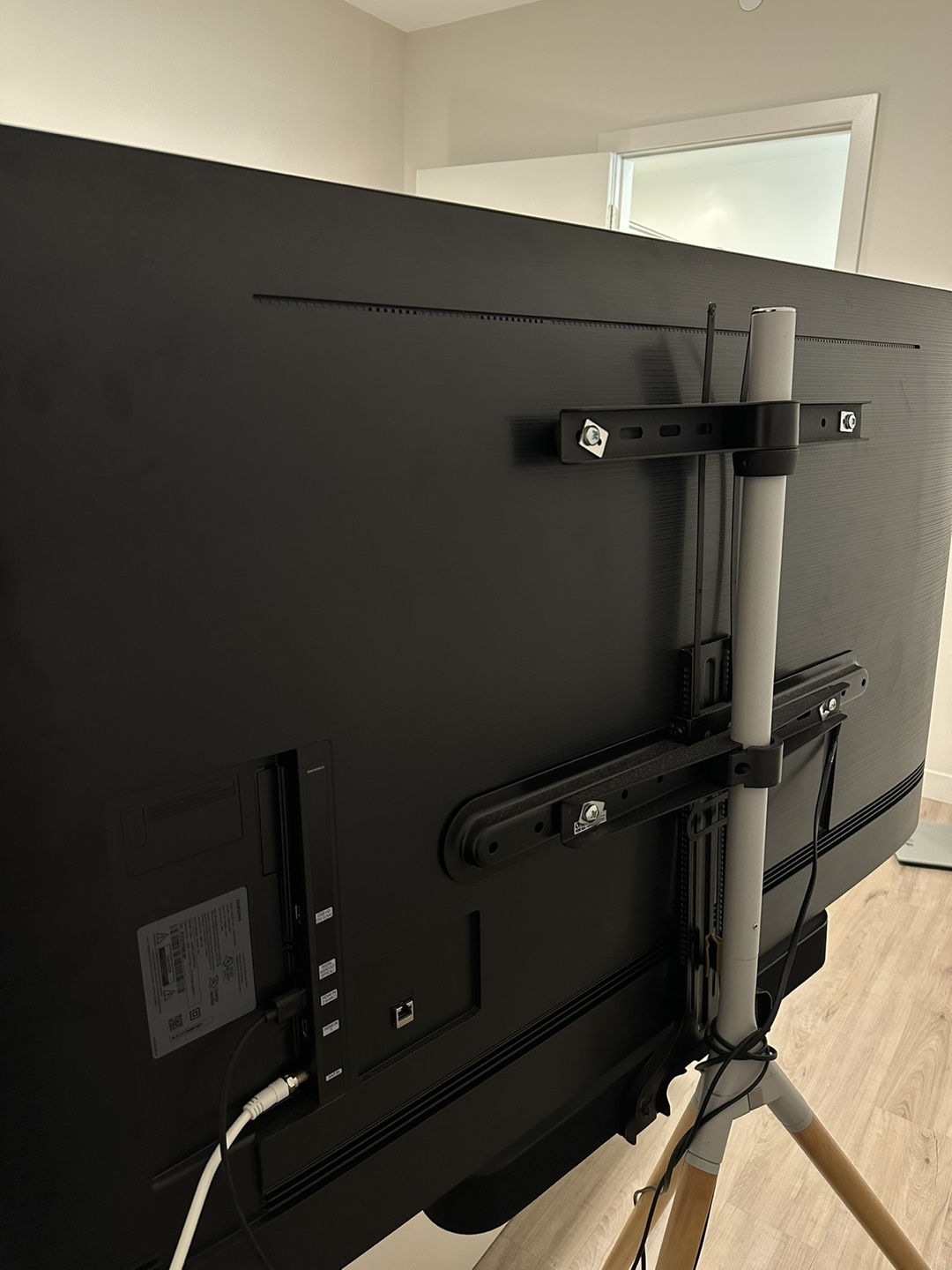 Samsung 65" Smart TV with Stand - photo 5