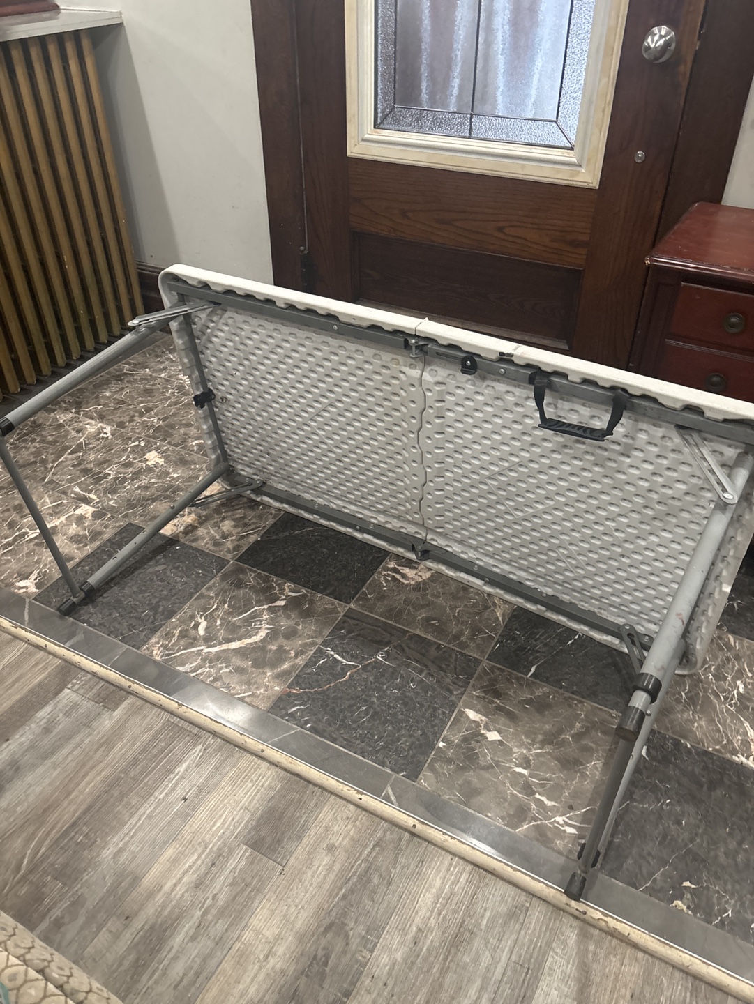 Foldable Plastic Table - photo 3