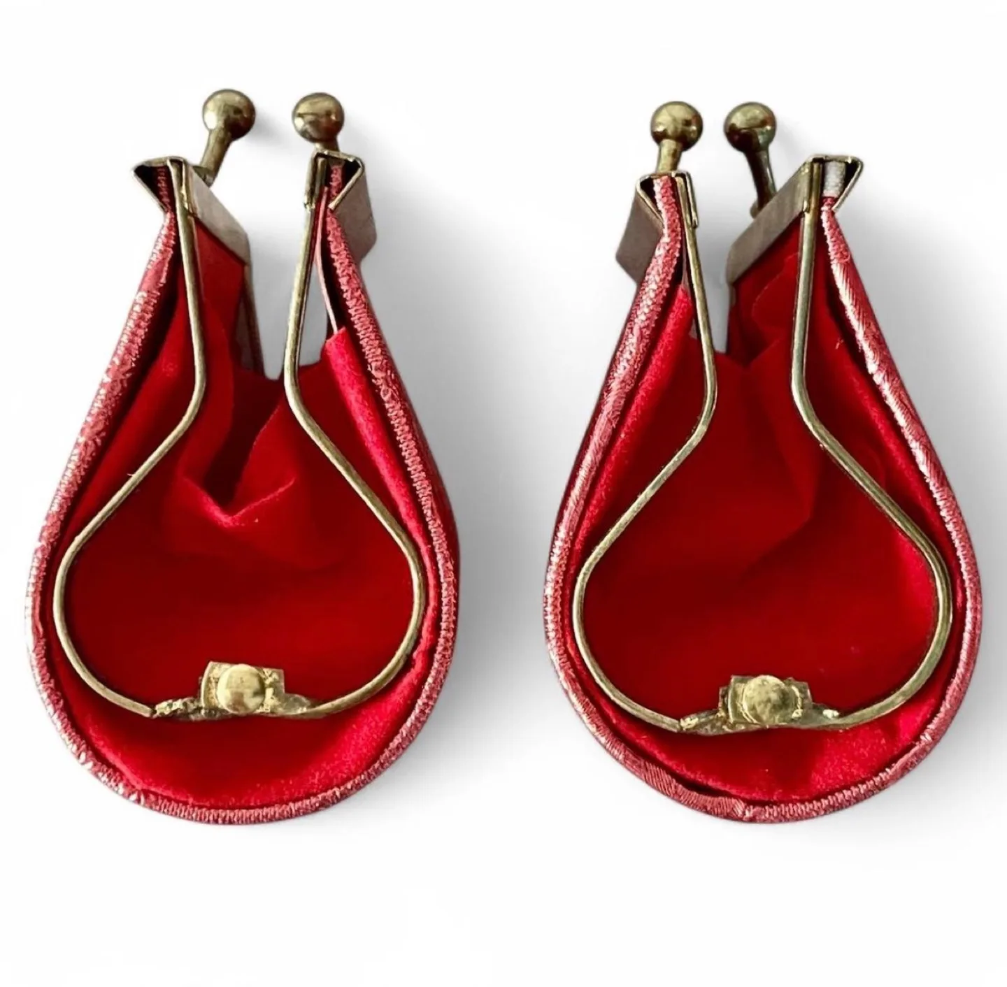 Vintage Reflective Dancing Red Butterfly Coin Purses 👛❤️🦋 image indicator(4)