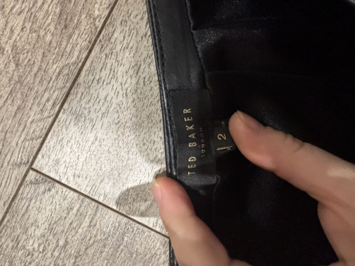 Ted Baker Leather Mini Skirt Size 2 - photo 3