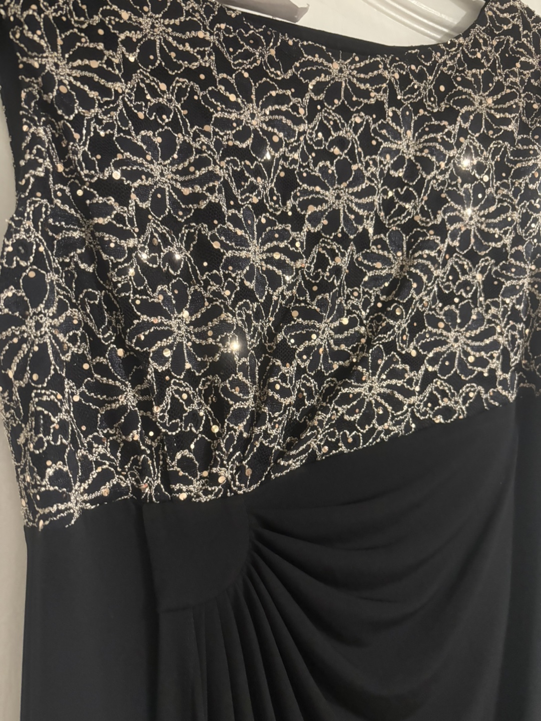 Connected Apparel Black and Gold Sequin Maxi Dress Size 12 - photo 3