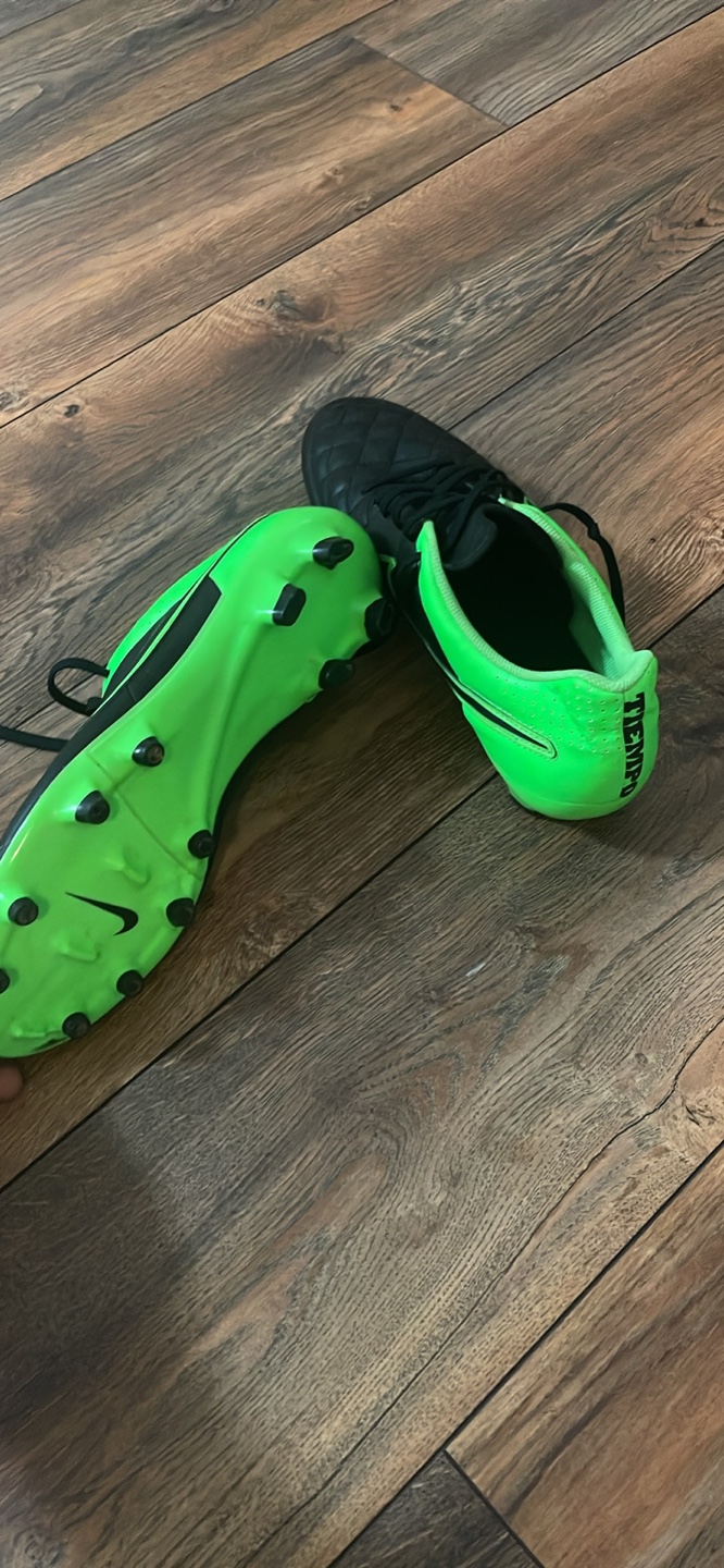 Nike Tiempo Genio Leather Football Cleats - Size 10 - photo 2