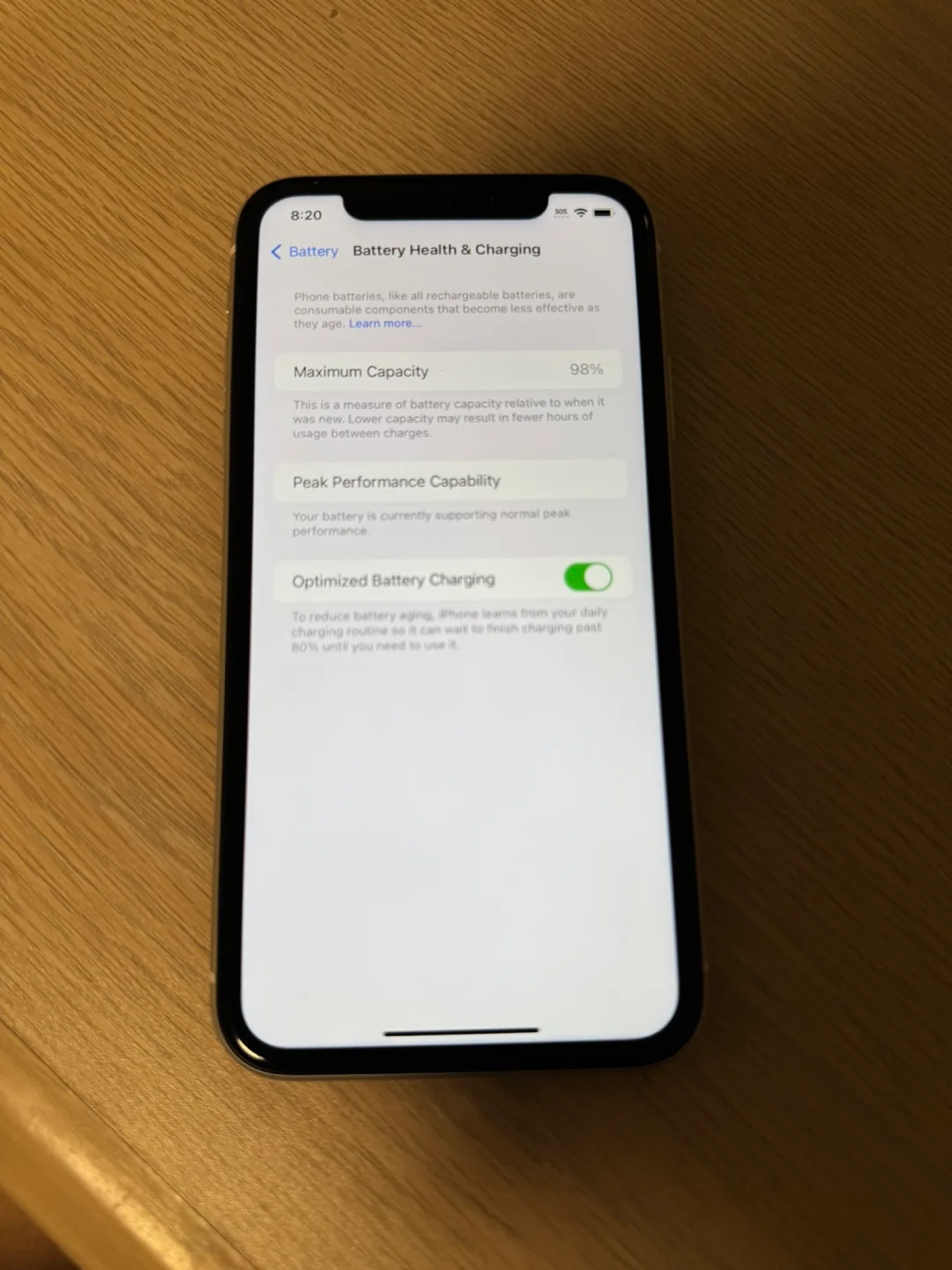 iPhone XR 64GB, Unlocked, 98% Battery Health 💚 image indicator(2)