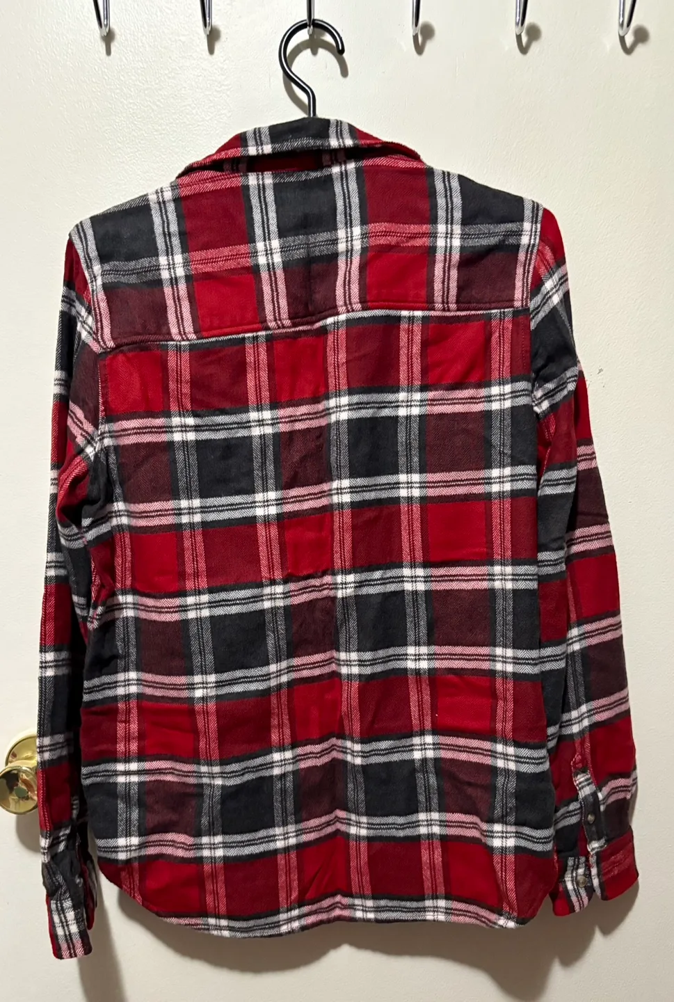 Women’s American Eagle Flannel Shirt - Size Large image indicator(2)