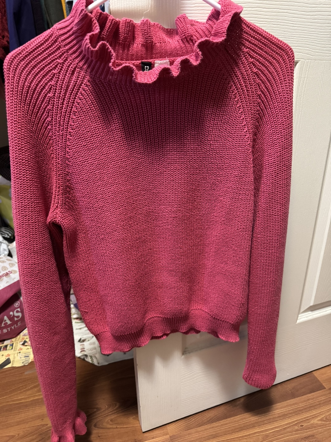 H&M - Pink Knit Sweater with Ruffle Detail - photo 2