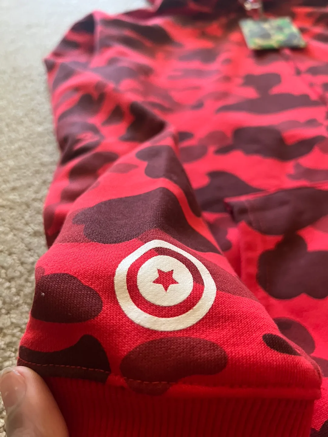 Red Bape Full Zip Large(With Tags) image indicator(4)