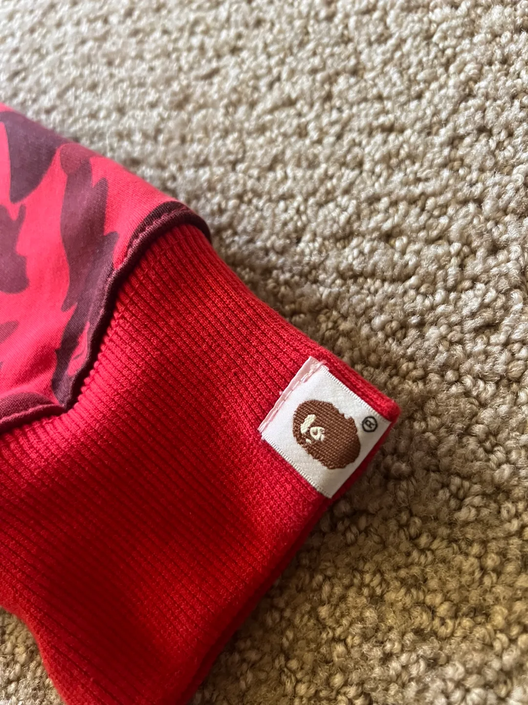 Red Bape Full Zip Large(With Tags) image indicator(3)