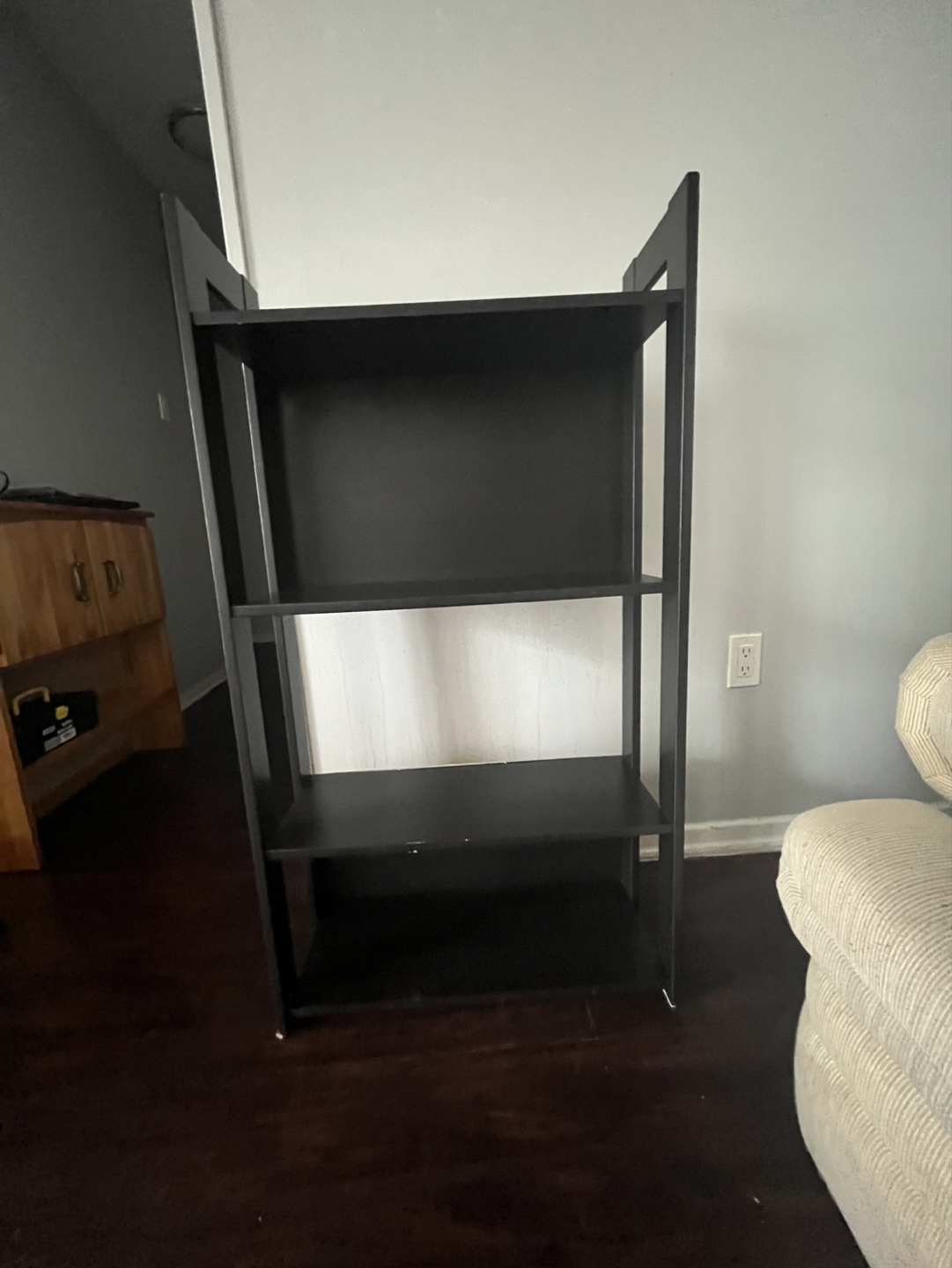 Black 3-shelf bookcase