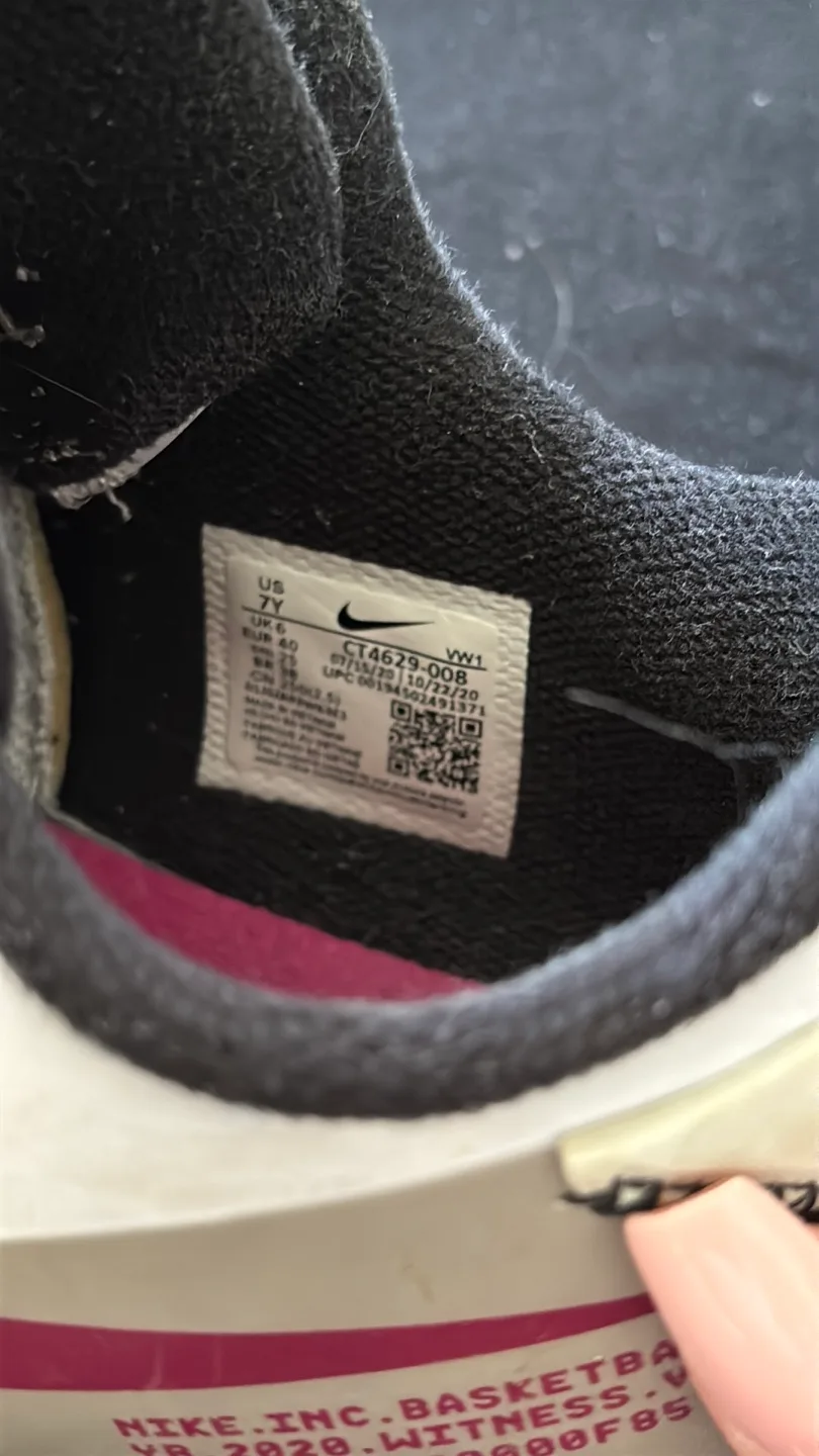 Nike LeBron Witness 6 Basketball Shoes image indicator(7)