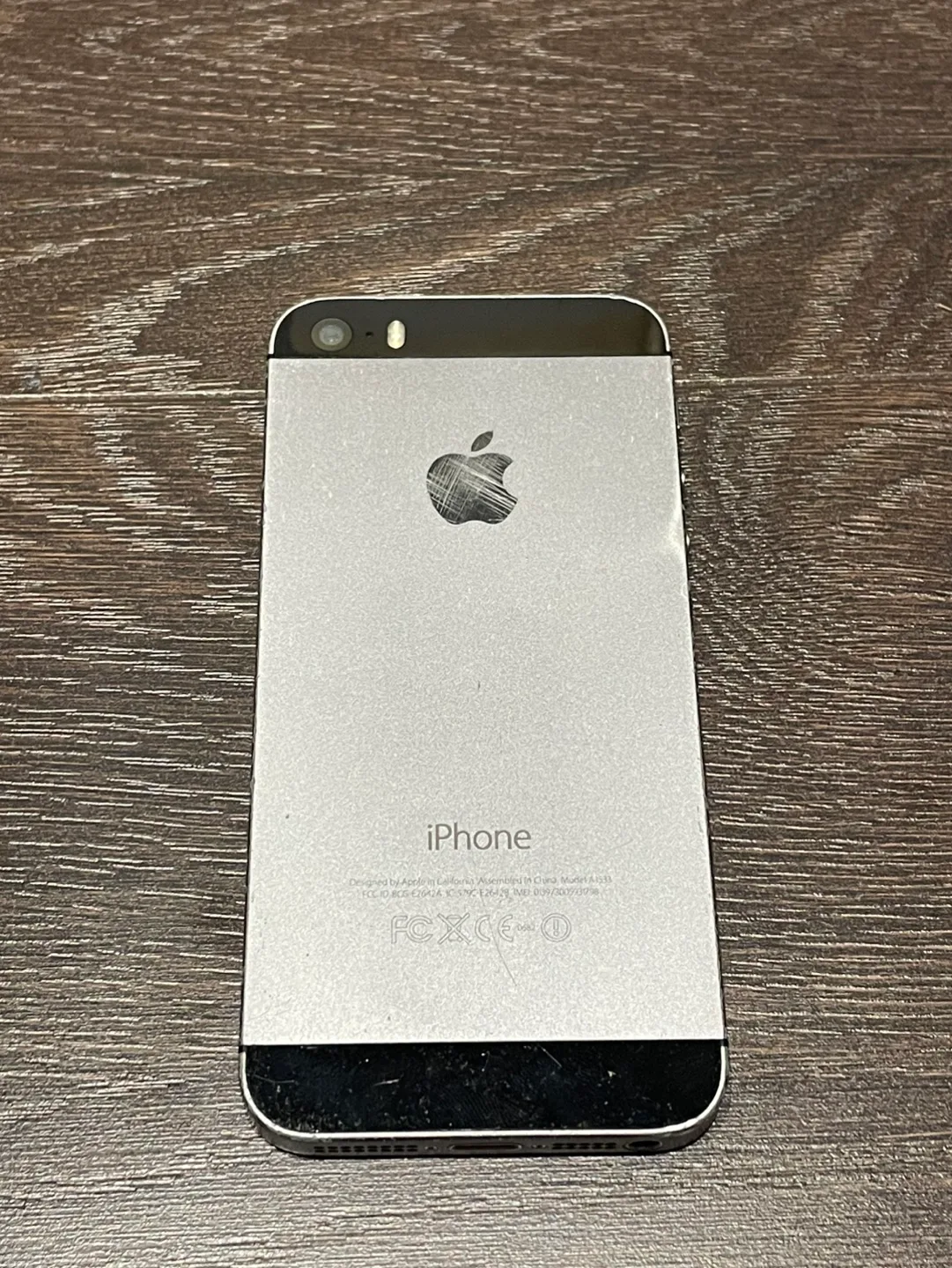 iPhone 5S 64GB Space Grey - Boxed image indicator(4)