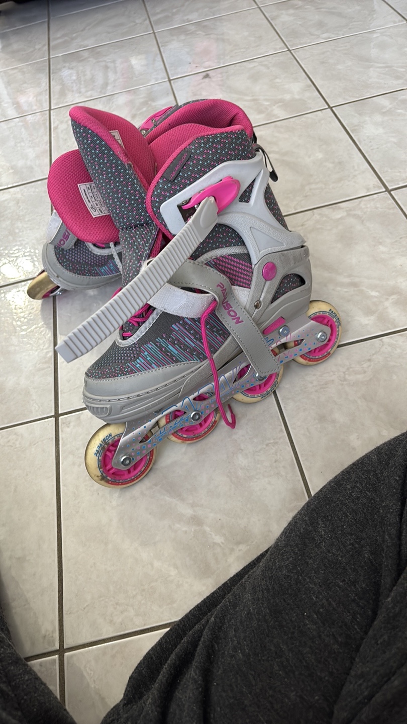 Razor Inline Skates Size 6-9 Women's