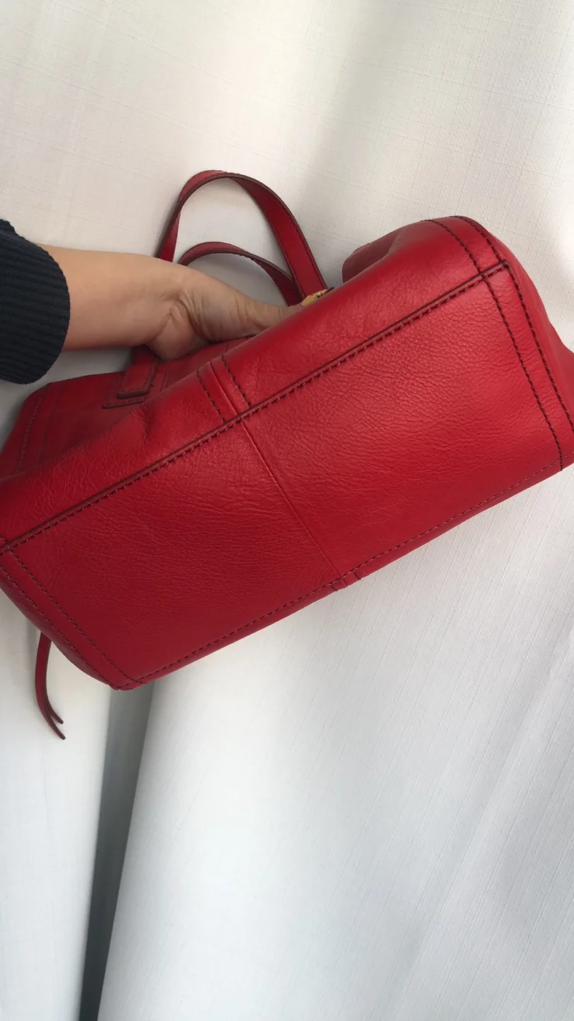 Fossil Red Leather Handbag image indicator(4)