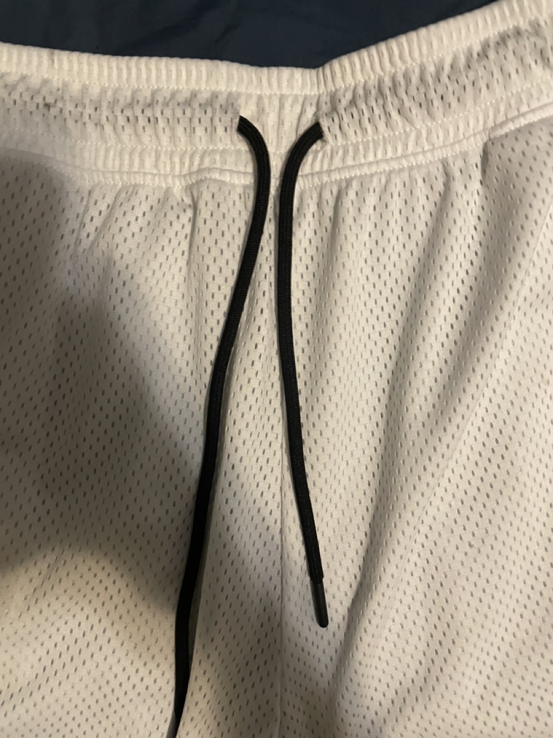 Old Navy Active Mesh Shorts - Size Large - photo 2