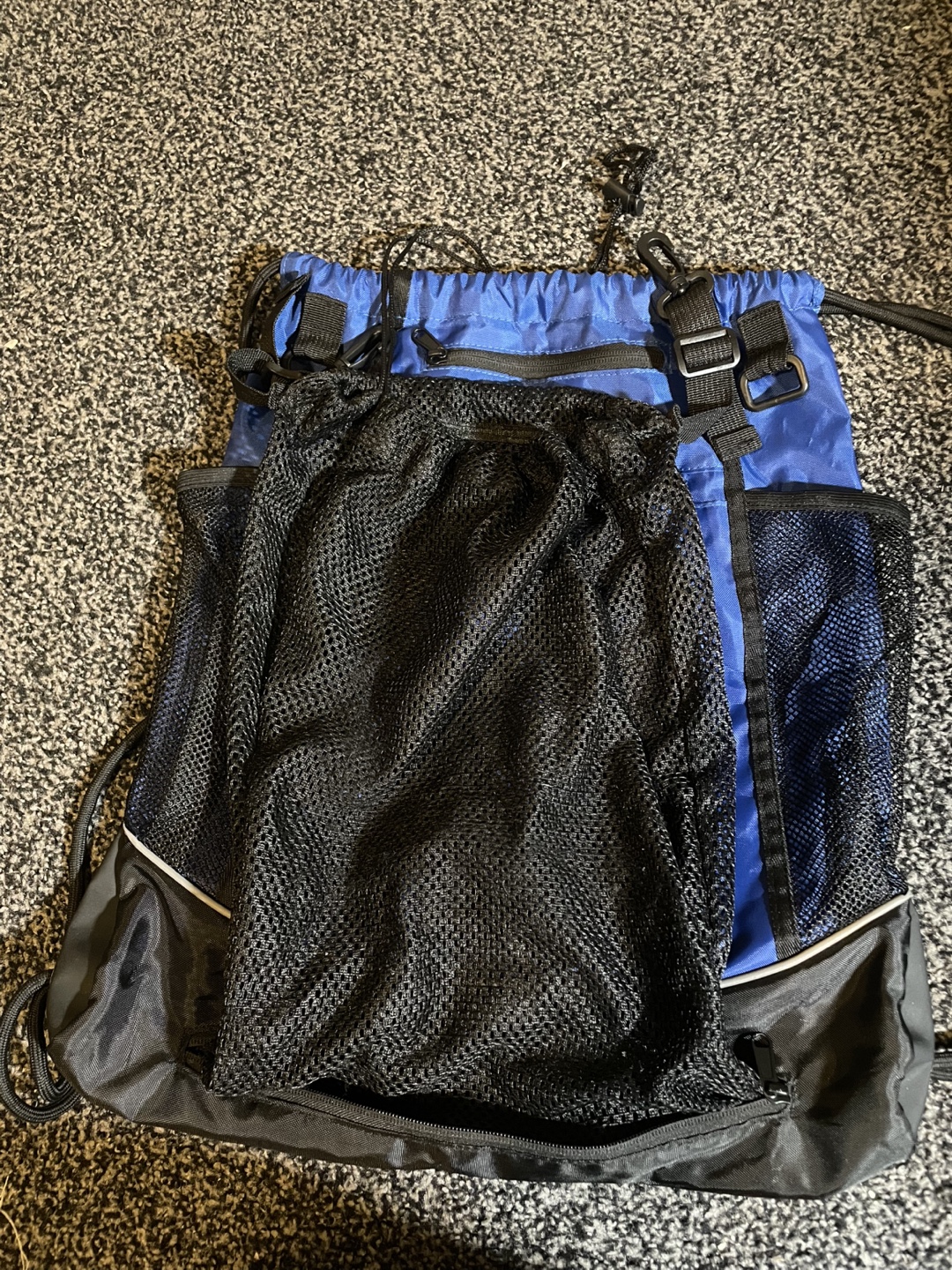 Blue and Black Drawstring Backpack with ball compartment - photo 5