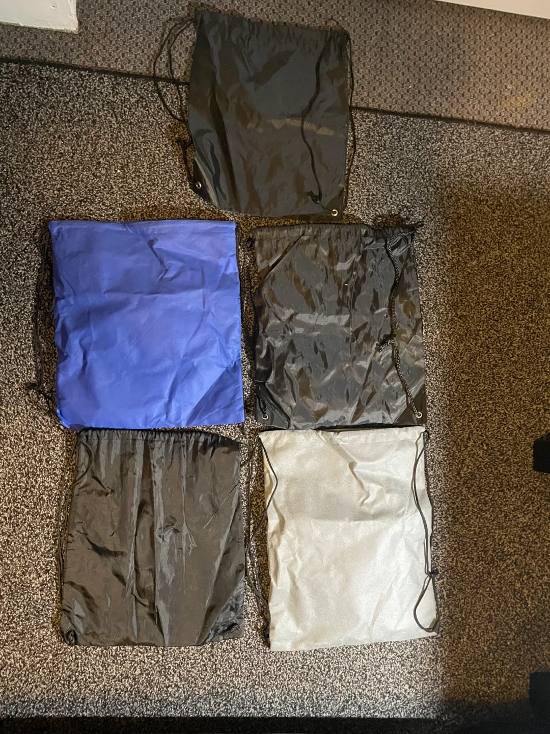 5 drawstring backpacks for 10 dollars, 5 dollars each backpack image indicator(7)