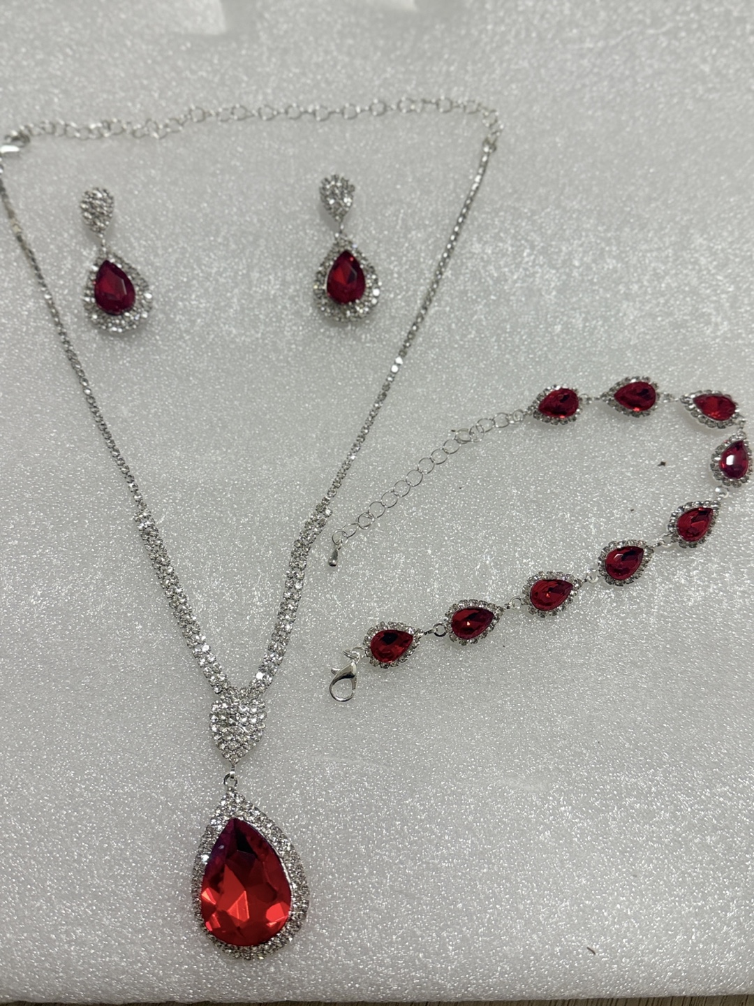 Red Crystal Jewellery Set - Necklace, Bracelet & Earrings - photo 4