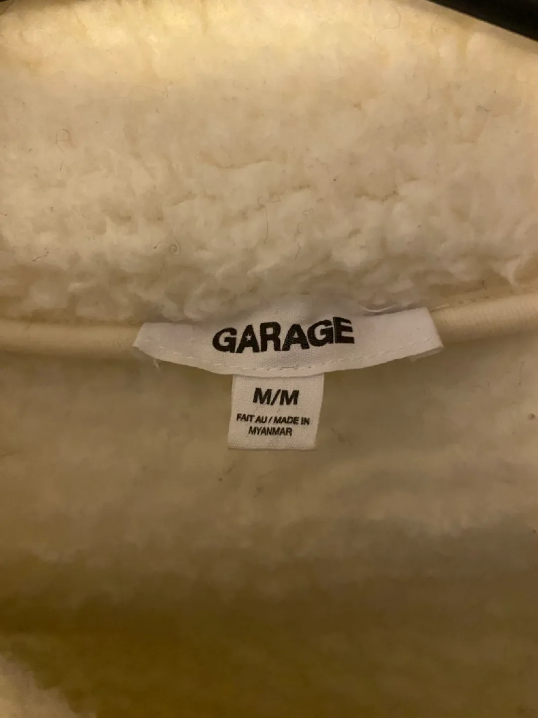 Garage Women's Cream Zip-Up Jacket Size M image indicator(3)