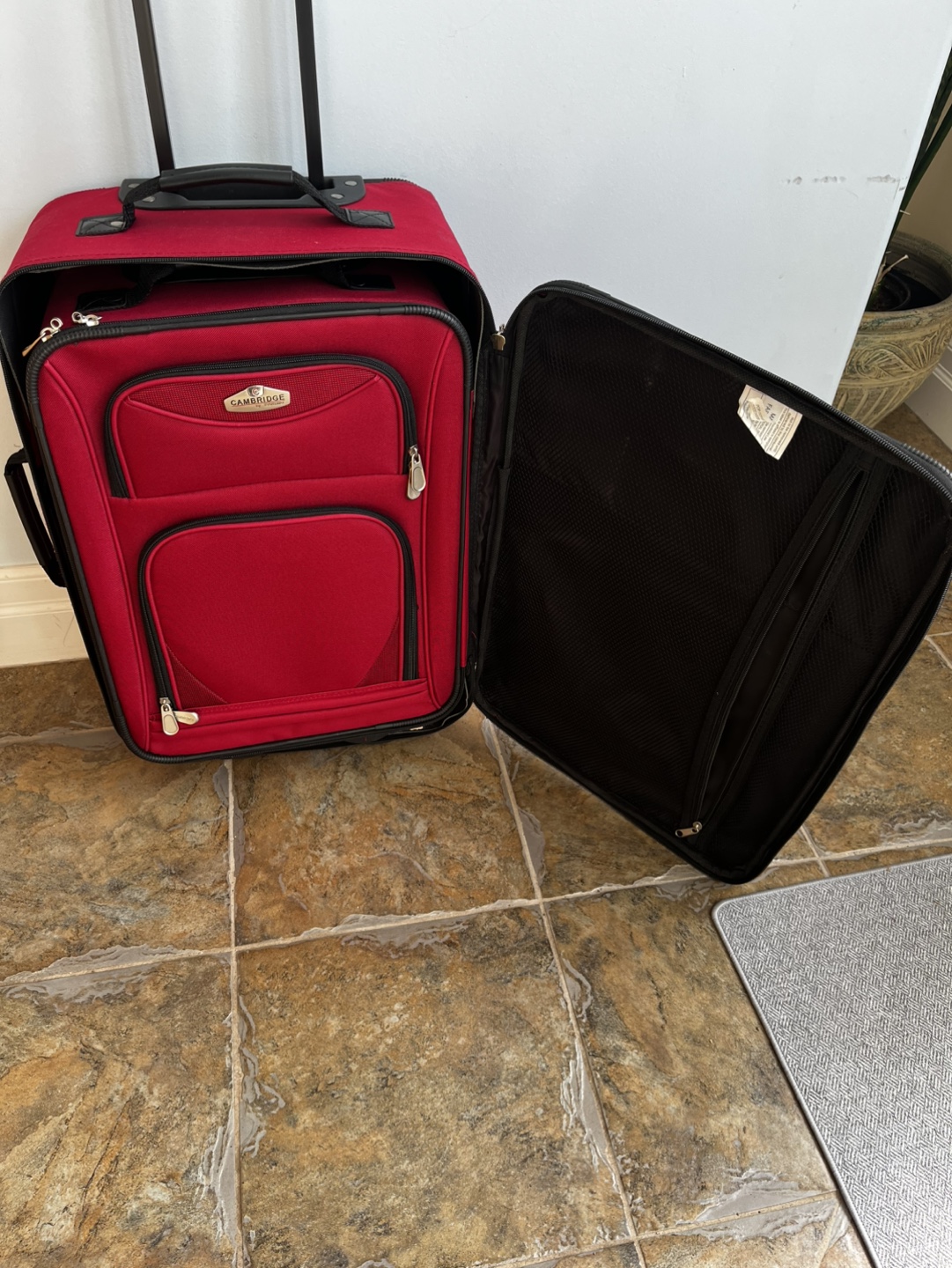 Cambridge 3-Piece Luggage Set - Red - photo 4