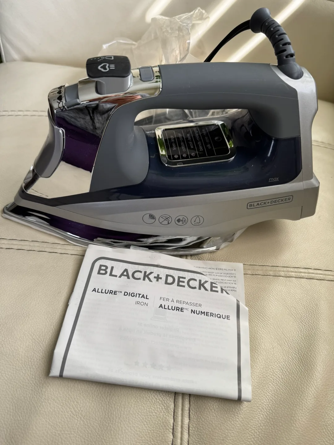 BLACK AND DECKER ALLURE DIGITAL IRON NEW image indicator(4)