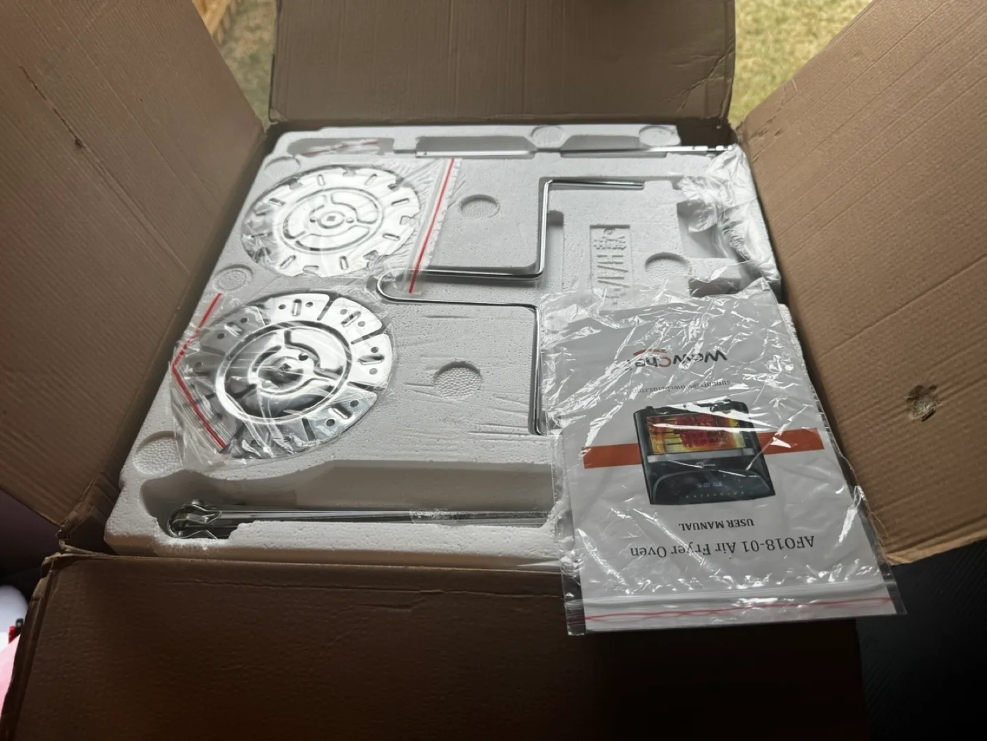 WowChef Air Fryer Oven - Brand New in Box image indicator(8)