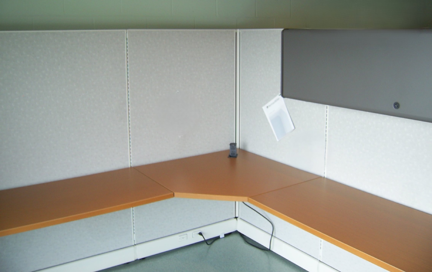 Used Office Cubicle Workstation - photo 2