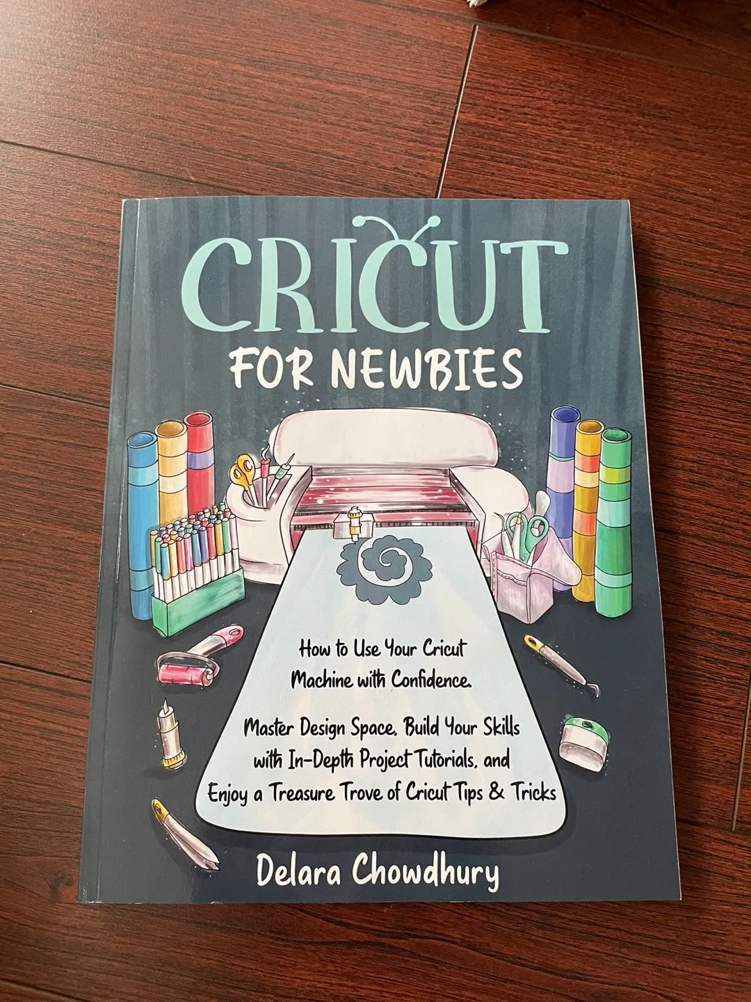 BNIB Cricut Maker - Champagne image indicator(10)