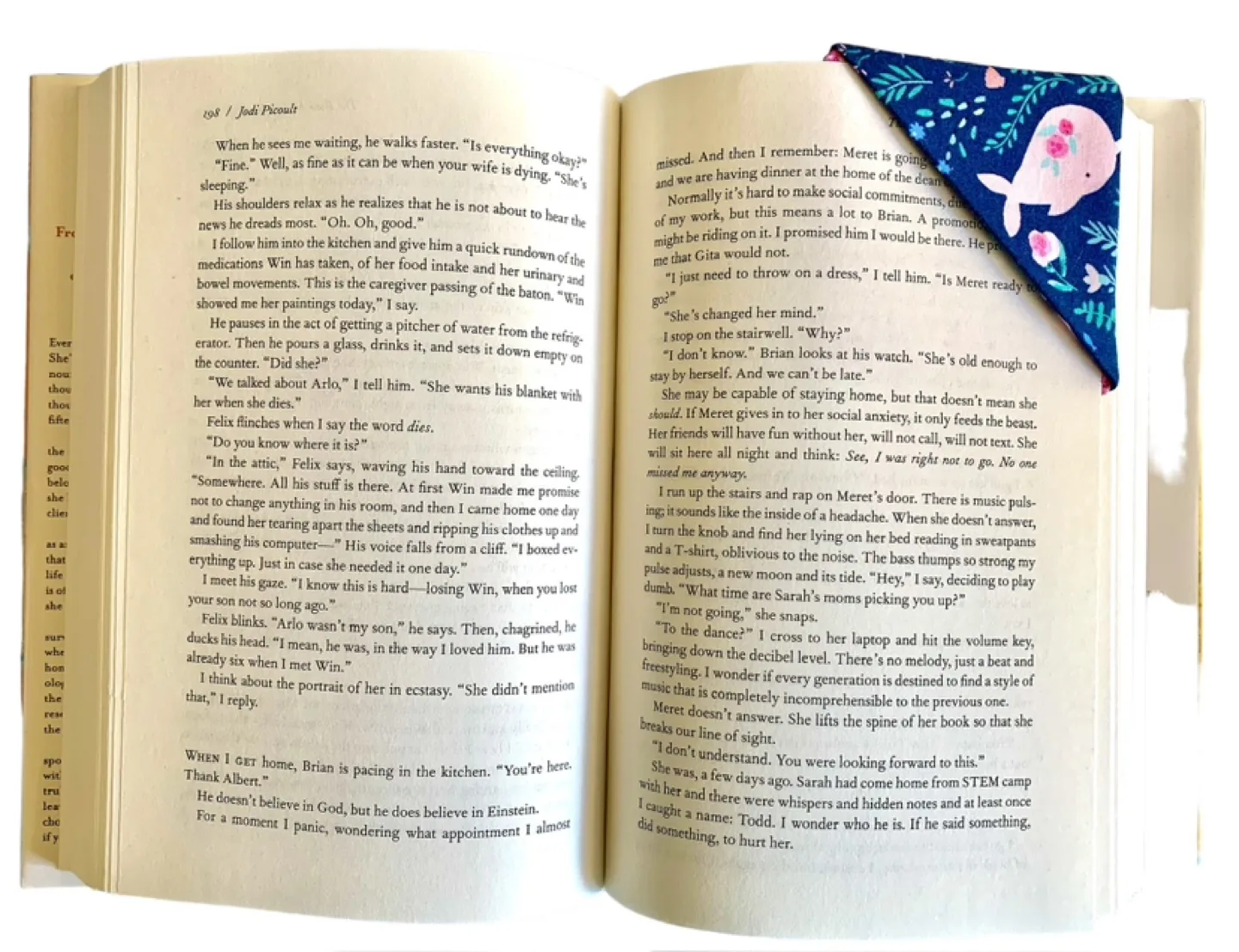 Handmade Fabric Corner Bookmarks image indicator(2)