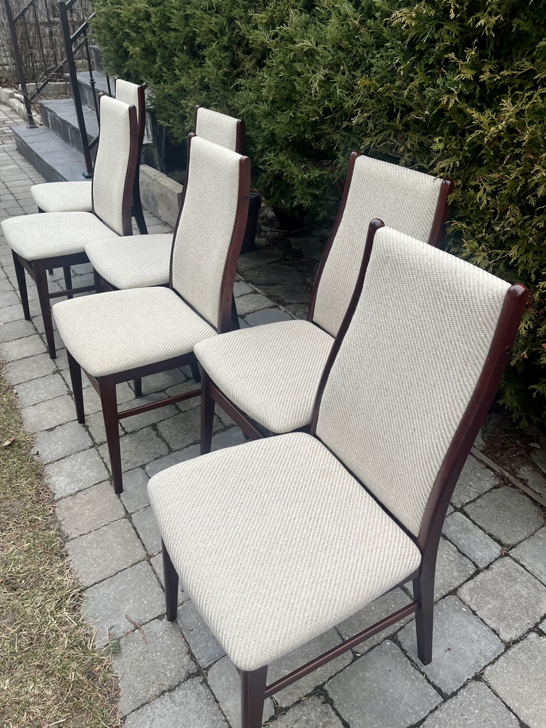 Set of Six Mid-Century Modern Dining Chairs - photo 4