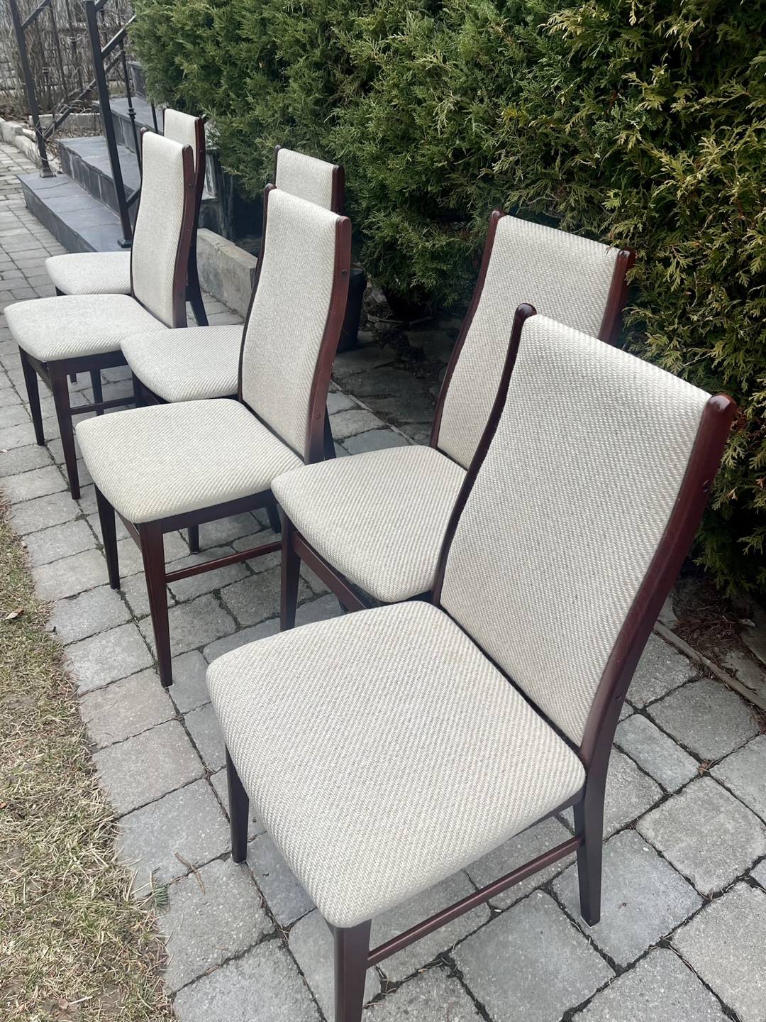 Set of Six Mid-Century Modern Dining Chairs - photo 3