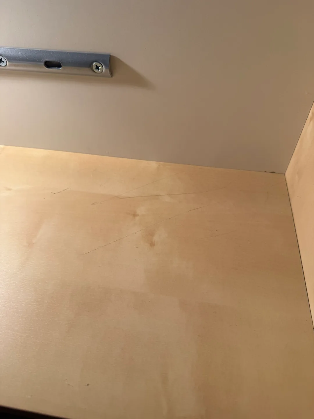 💚 IKEA Mikael desk + hutch discontinued image indicator(5)