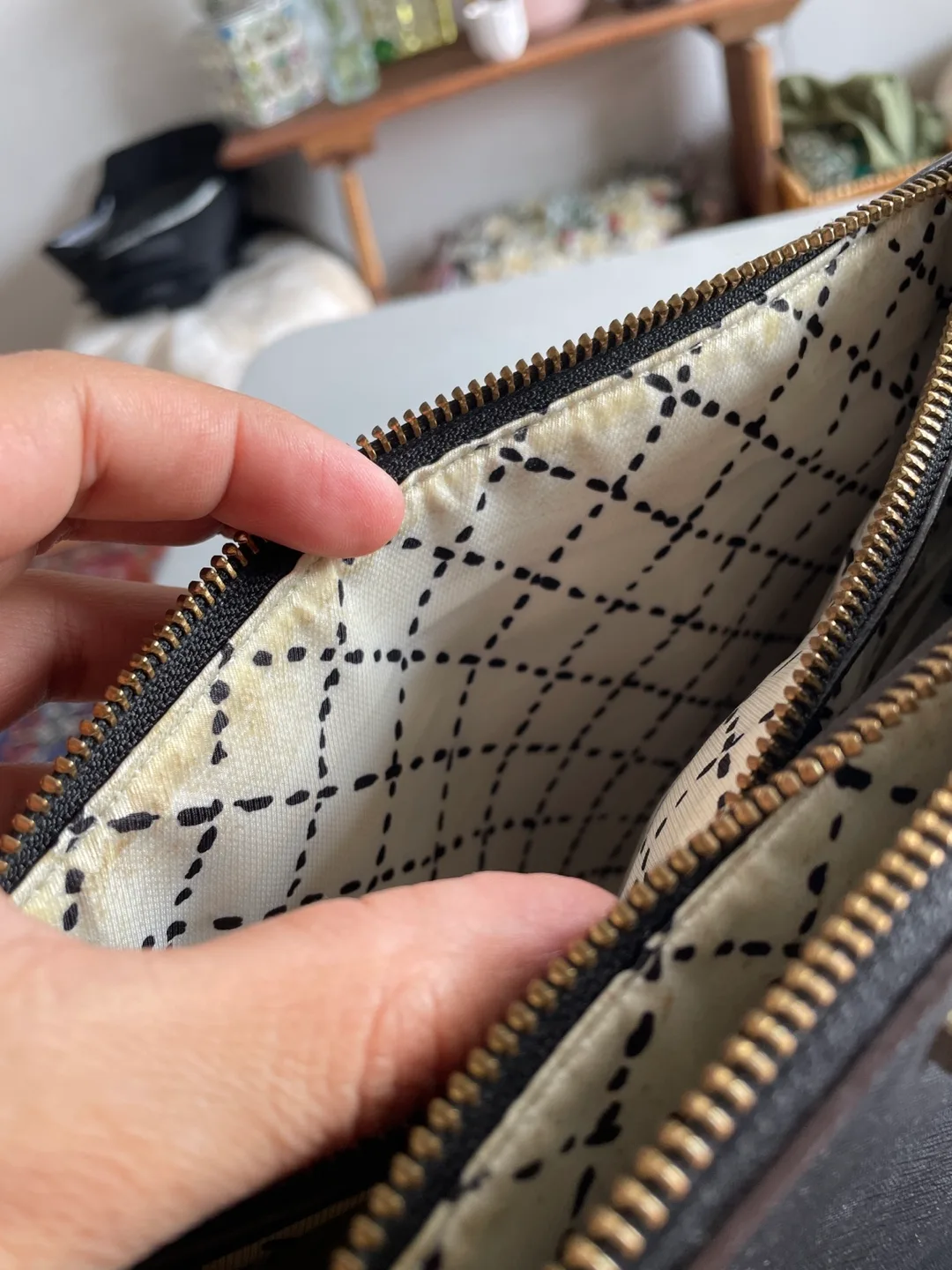 Kate Spade New York Black Handbag image indicator(6)