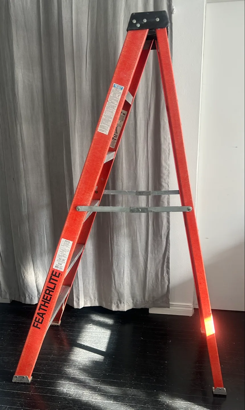 Featherlite 6ft Fiberglass Step Ladder - Model 6306 thumbnail