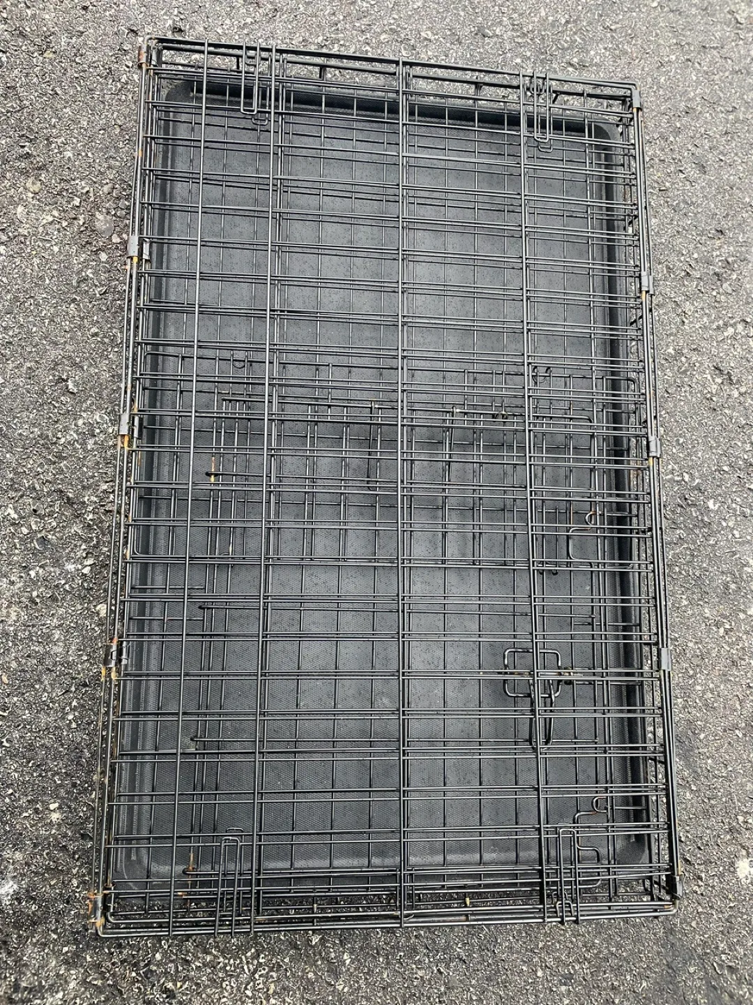 Large Metal Dog Crate image indicator(2)