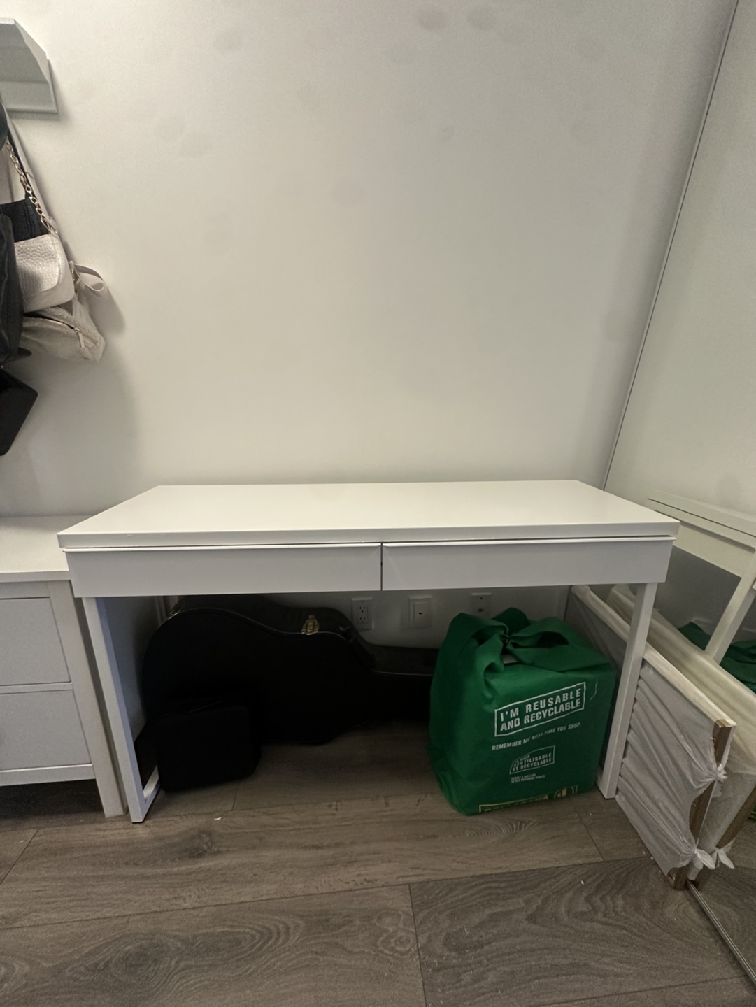 IKEA besta burs desk table - photo 2