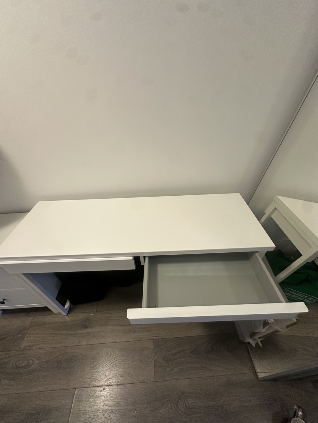 IKEA besta burs desk table - photo 3