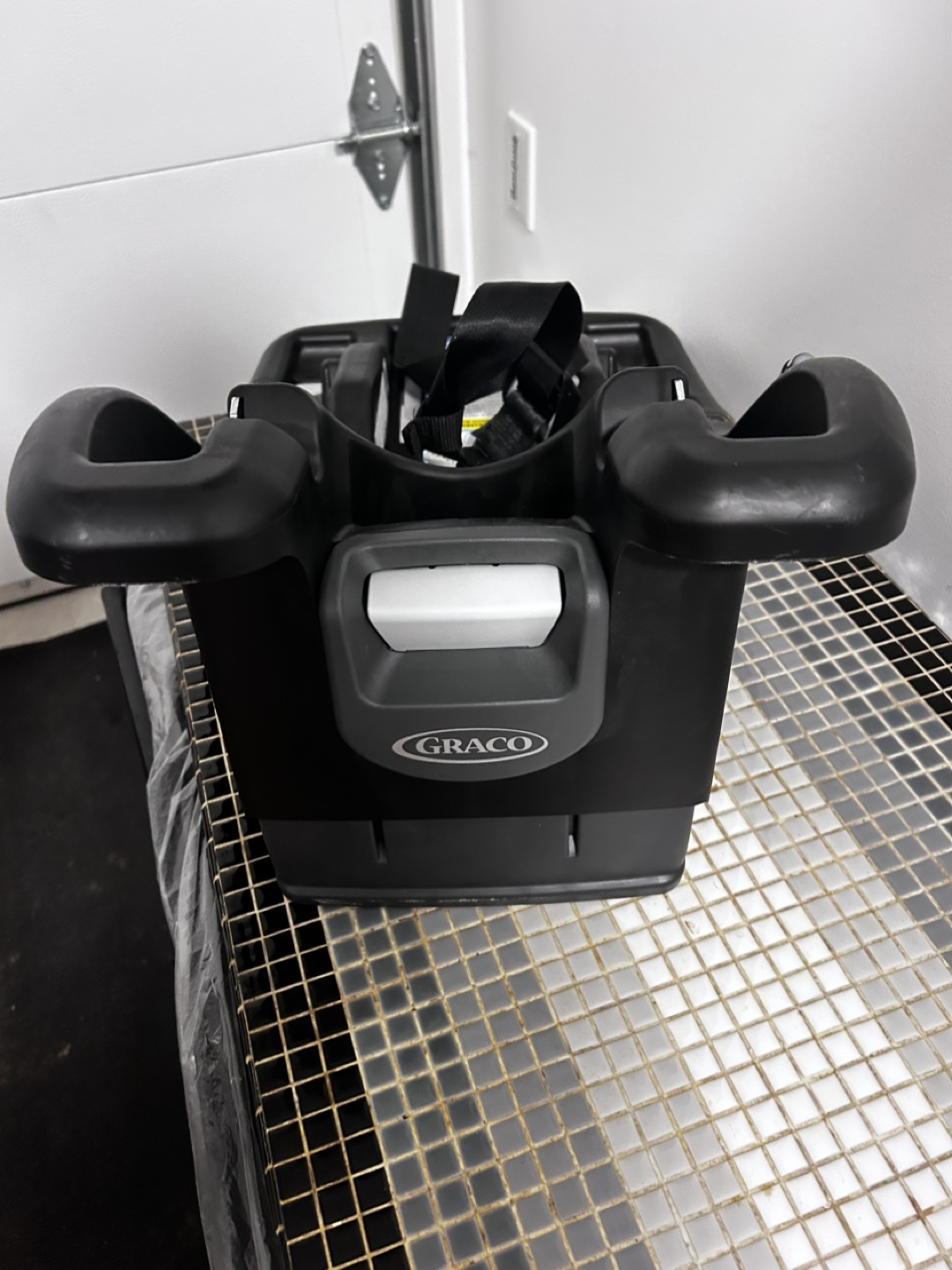 Graco SnugRide SnugLock Infant Car Seat Base