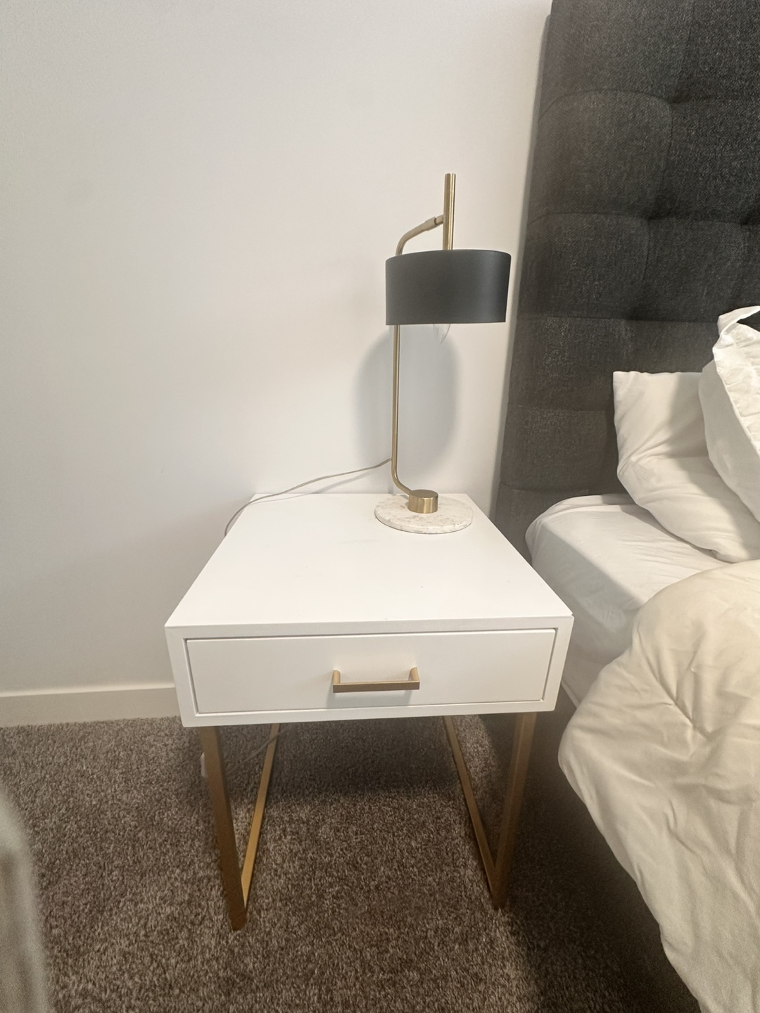 Queen bed, Mattress, Box spring, Night stand and lamp - photo 3