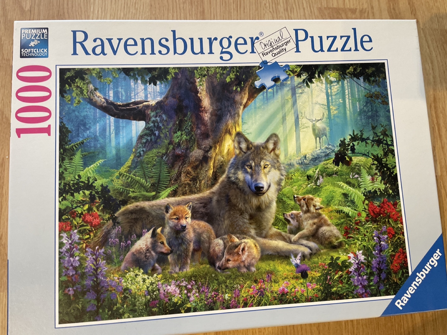 Ravensburger 1000-Piece Puzzle - Wolf Family in Forest