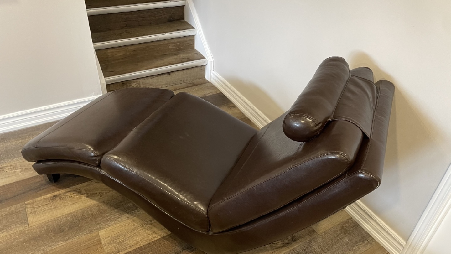 Brown Faux Leather Chaise Lounge - photo 3