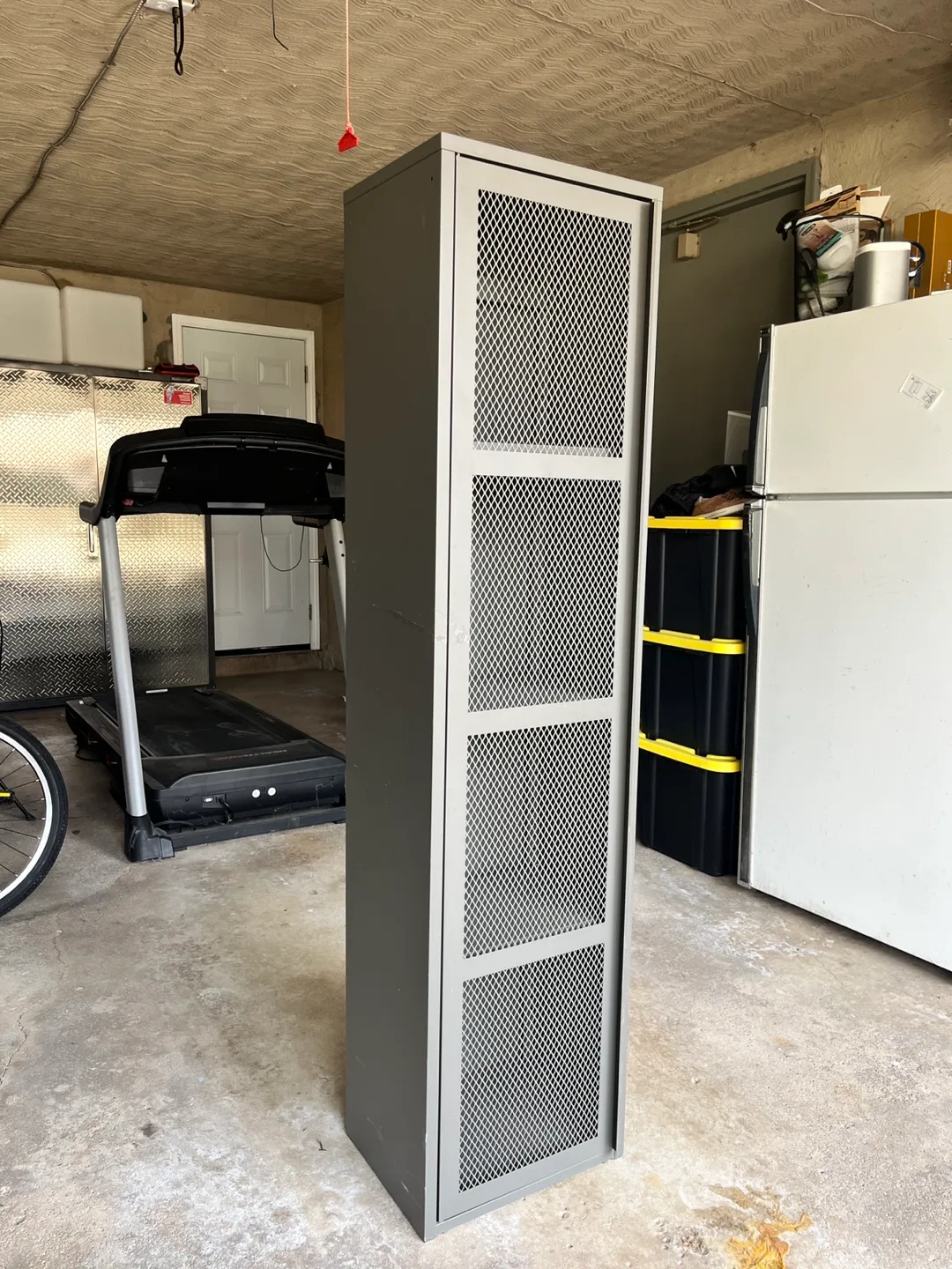 Grey Metal Locker Cabinet thumbnail