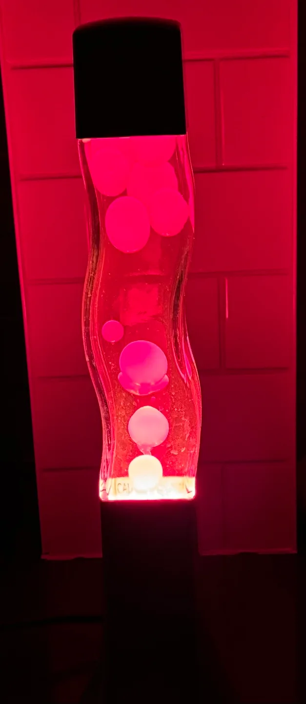 Retro Lava Lamp - Red - Excellent Condition image indicator(2)
