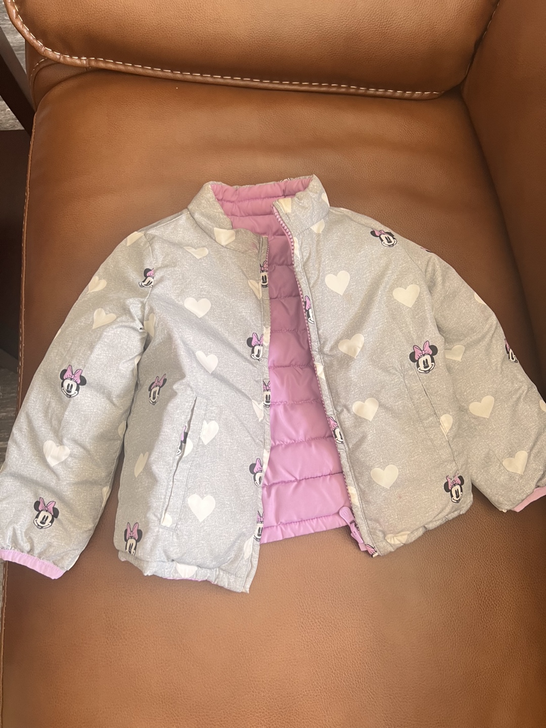 GAP Girls' Reversible Minnie Mouse Puffer Jacket - photo 5