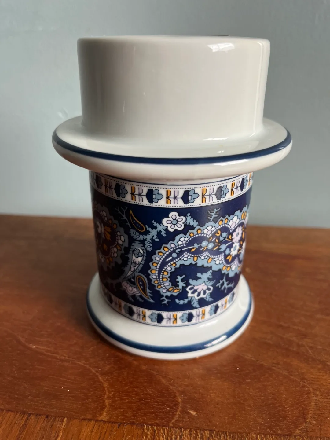 Vintage Candle Holder with Glass Hurricane image indicator(4)