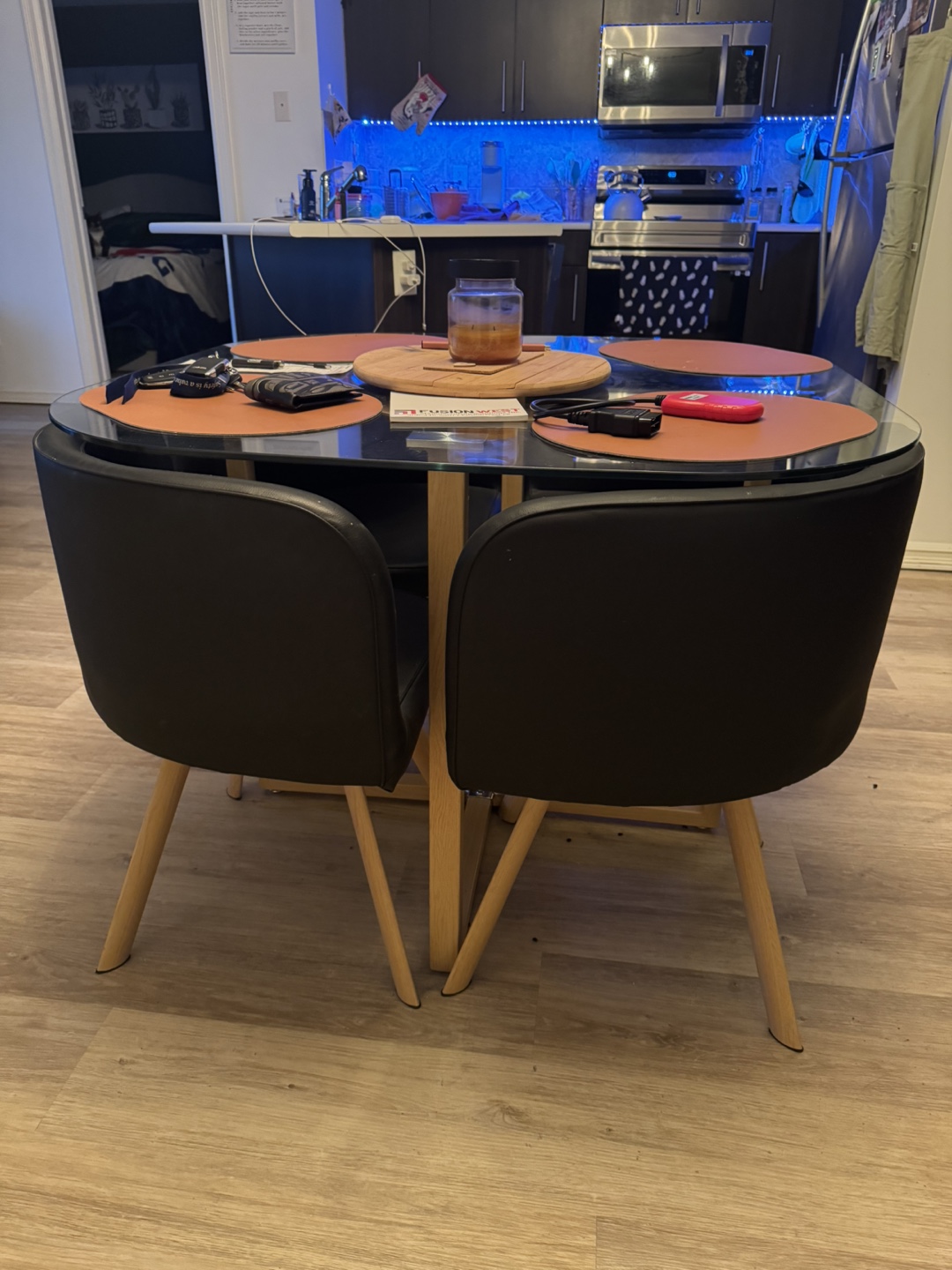 4 set dining table & chairs