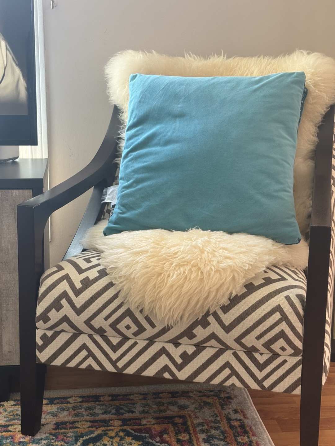 Two Accent Chairs - photo 2