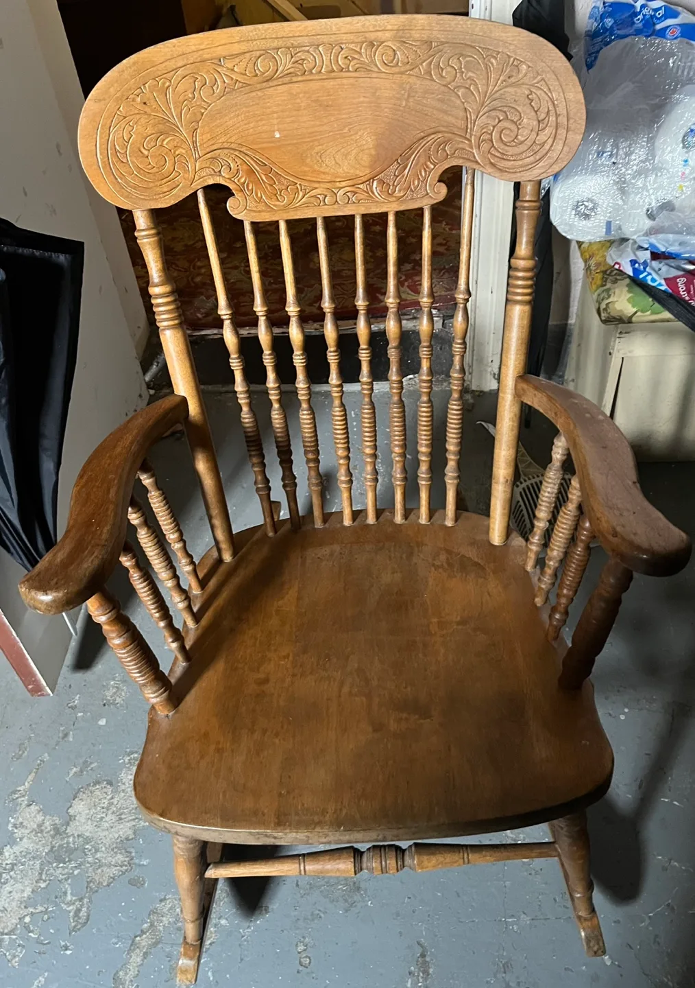 Antique Wooden Rocking Chair image indicator(2)