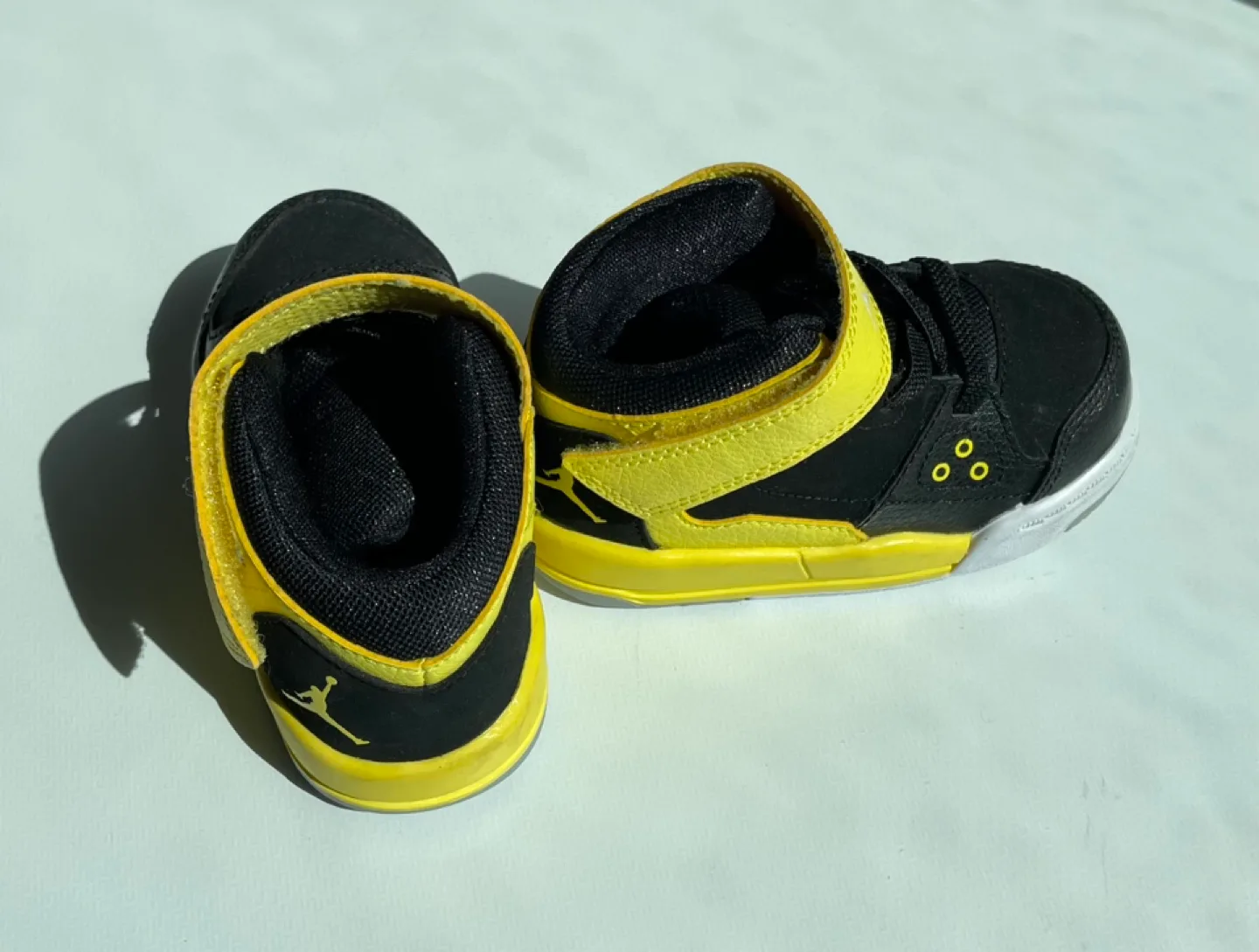 Jordan Baby Sneakers Size 4.5/5 image indicator(3)