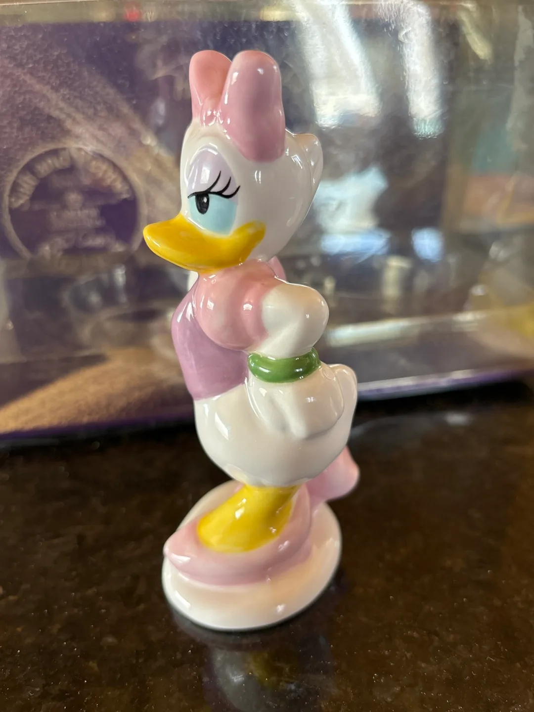 Disney Showcase Donald + Daisy Salt & Pepper Shakers image indicator(7)